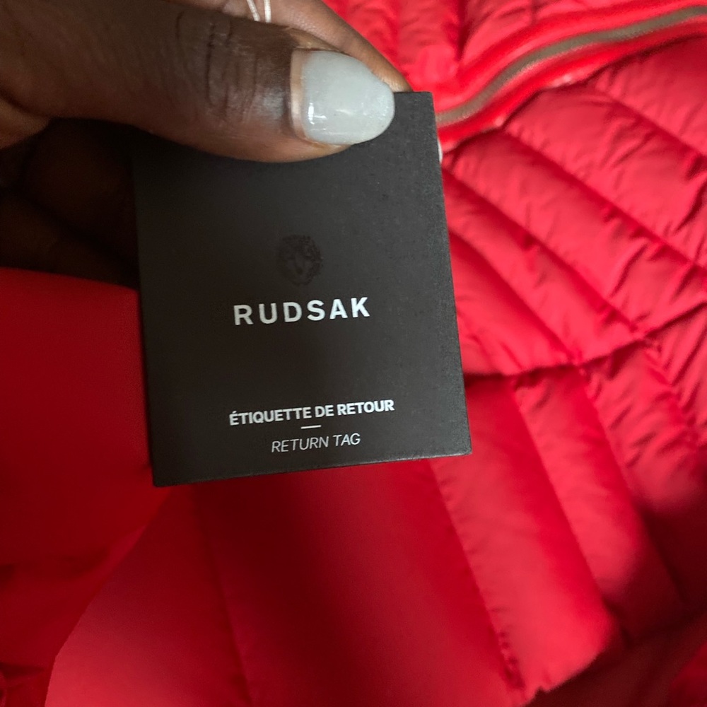 winter coat brand new size medium… never warn at all. All tags on. From Rudsak